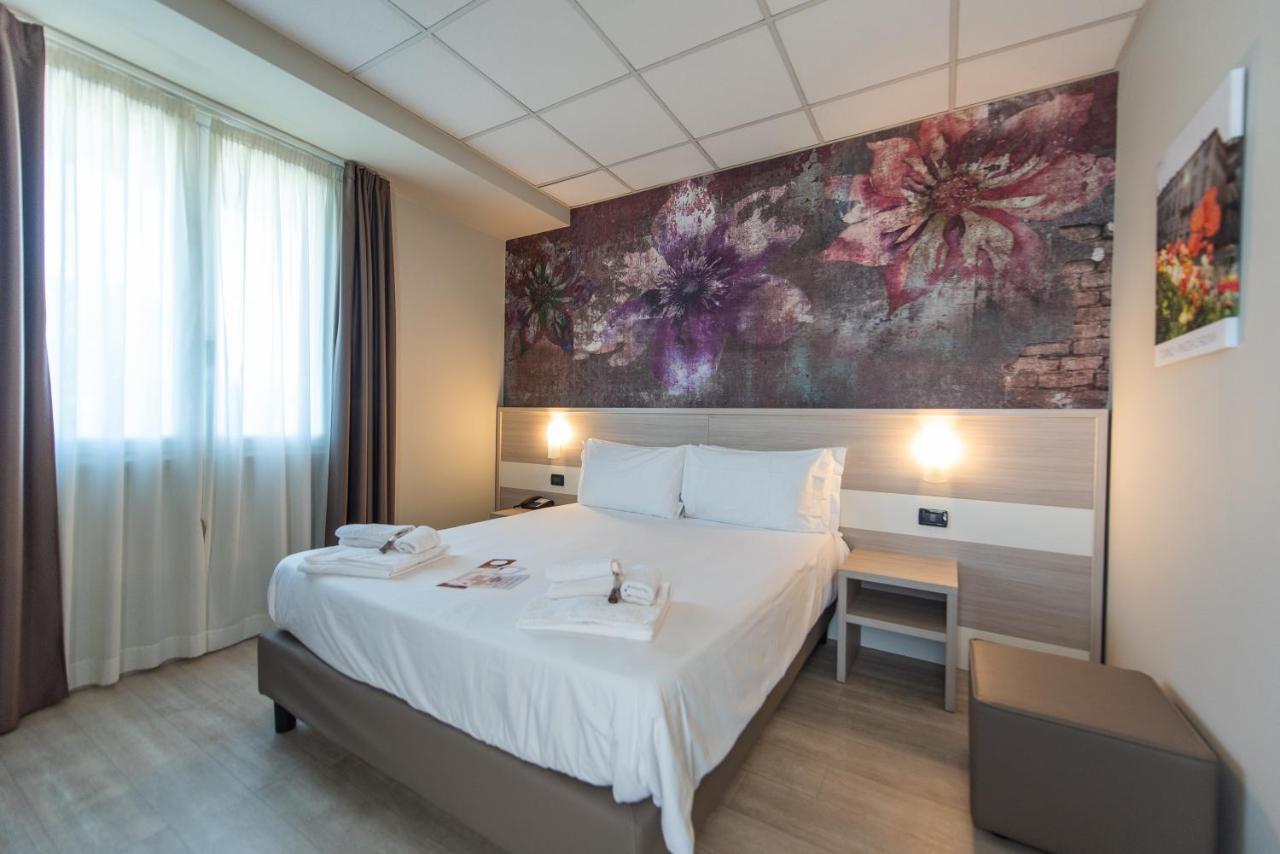 Best Quality Hotel La Darsena Μονκαλιέρι Εξωτερικό φωτογραφία