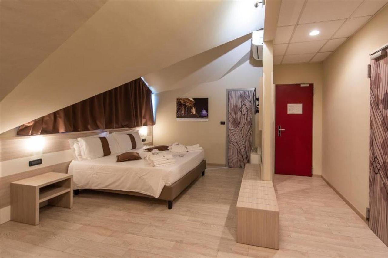 Best Quality Hotel La Darsena Μονκαλιέρι Εξωτερικό φωτογραφία